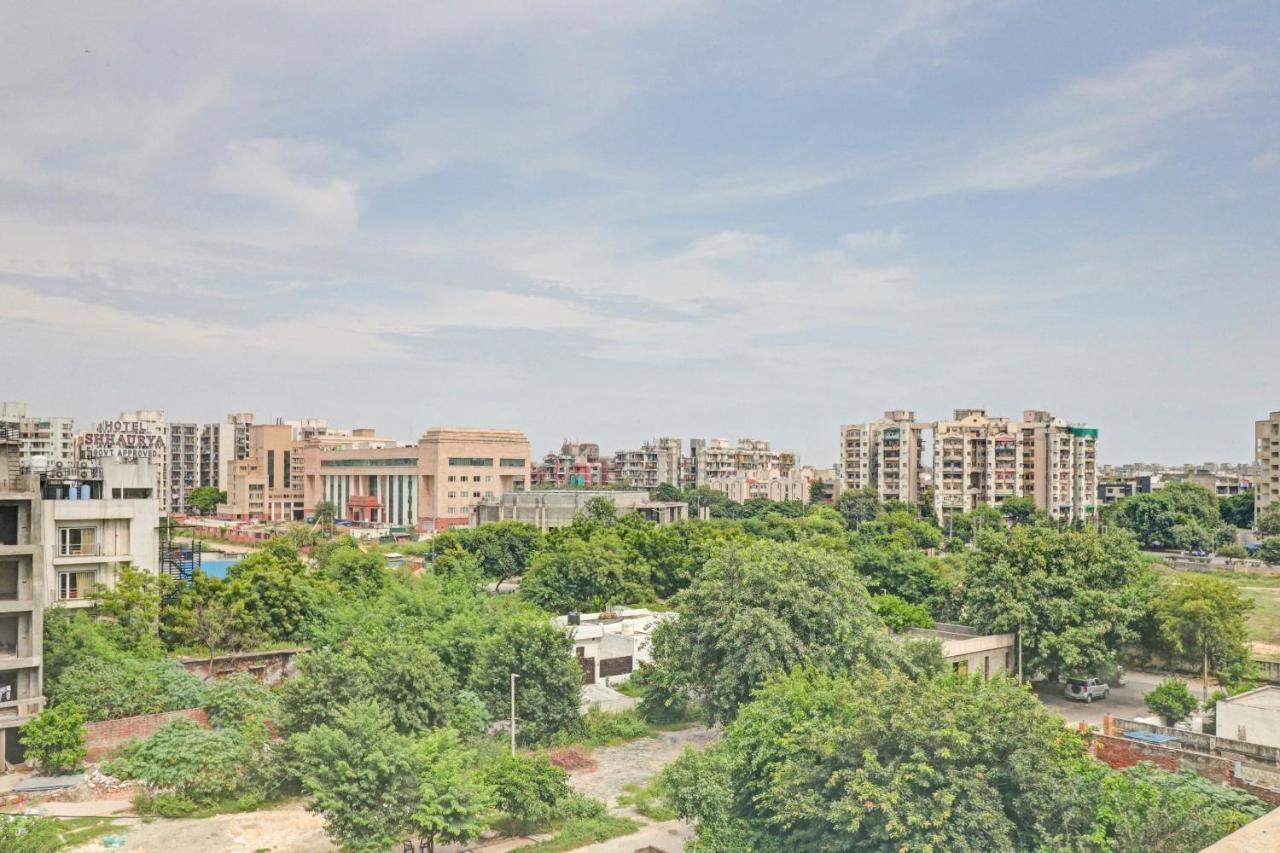 Townhouse 450 Dwarka Hotel เดลี ภายนอก รูปภาพ