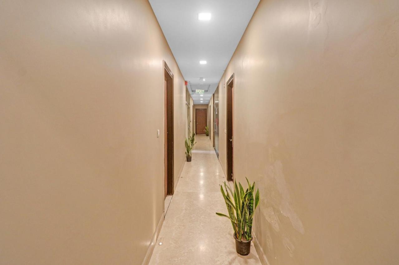 Townhouse 450 Dwarka Hotel เดลี ภายนอก รูปภาพ